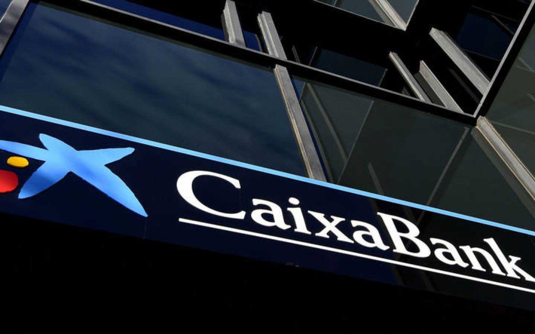 Condenan a Caixabank Consumer por incluir a un cliente en un fichero de morosos